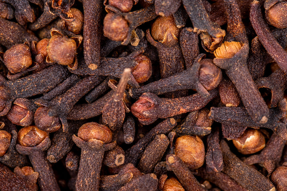 Why High Oil Cloves Make a Massive Difference in Tea and Cooking